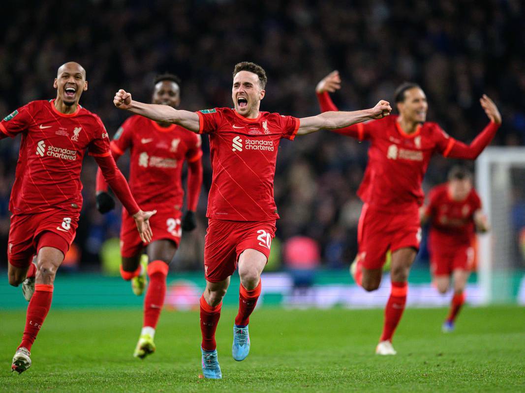 关于赛地聚焦：法国杯赛后热度飙升，那不勒斯止住颓势，引发热议，心理建设被强调的信息