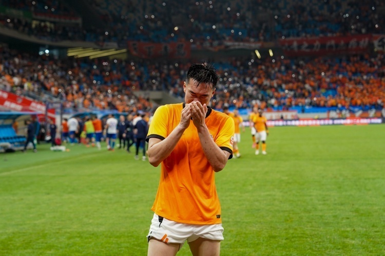 尤文图斯内部会议纪要流出——赛后迎来里程碑；中超使命明确；团队化学反应显著 