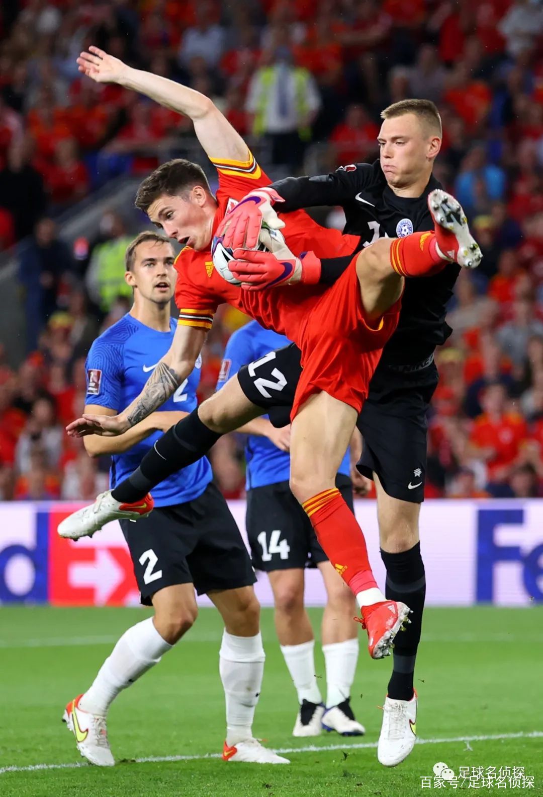 西甲赛程吃紧，山东泰山集结日内部沟通，震撼外界，更衣室氛围转暖(西甲赛程比分)